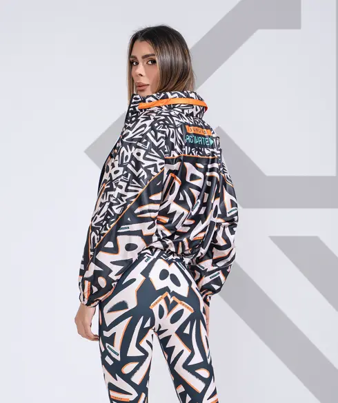 Дамско спортно яке тип ветровка Jfit Beige/Black - 219