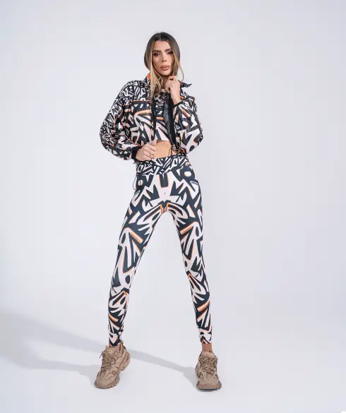 Дамско спортно яке тип ветровка Jfit Beige/Black - 223